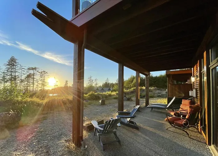 Big Beach Escape - Oceanview•Walk To Trail•Fireplace