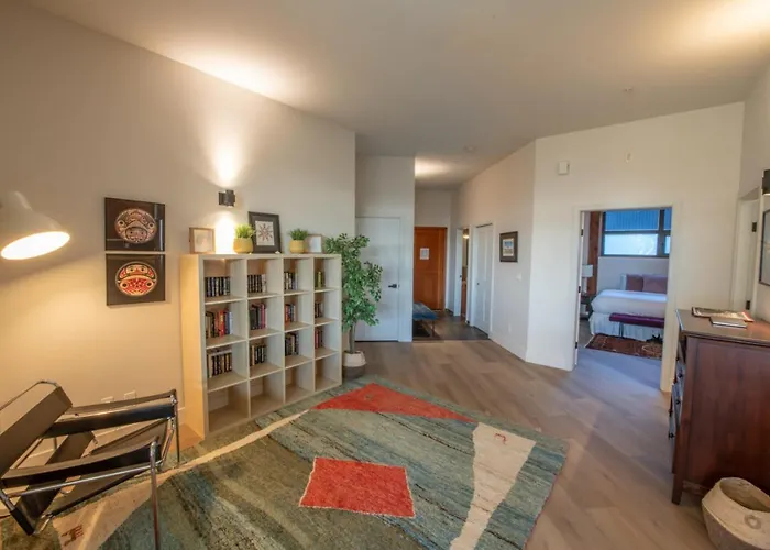 Big Beach Escape - Oceanview•Walk To Trail•Fireplace
